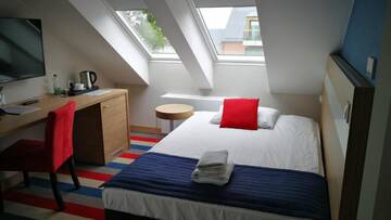 Фото номера Стандартный одноместный номер Отель Hotel Skipper г. Рева 8