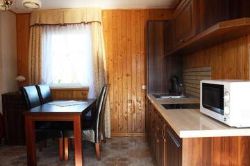 Фото номера Шале Комплексы для отдыха с коттеджами/бунгало Ośrodek Wczasowy REWA г. Рева 5